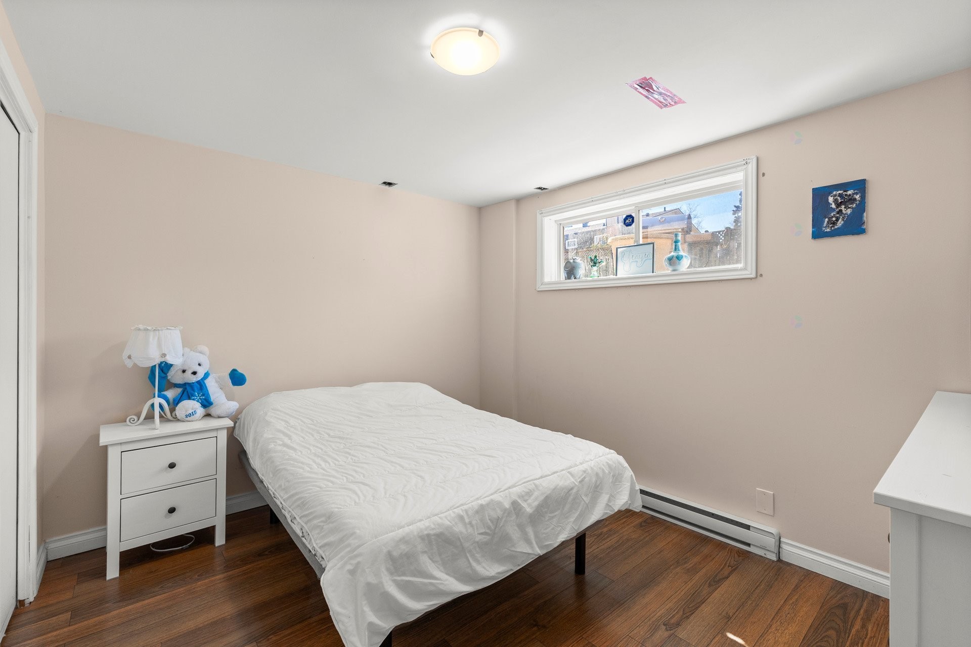 Chambre à coucher - 65 Rue De Calais, Kirkland, QC - Indoor Photo Showing Bedroom
