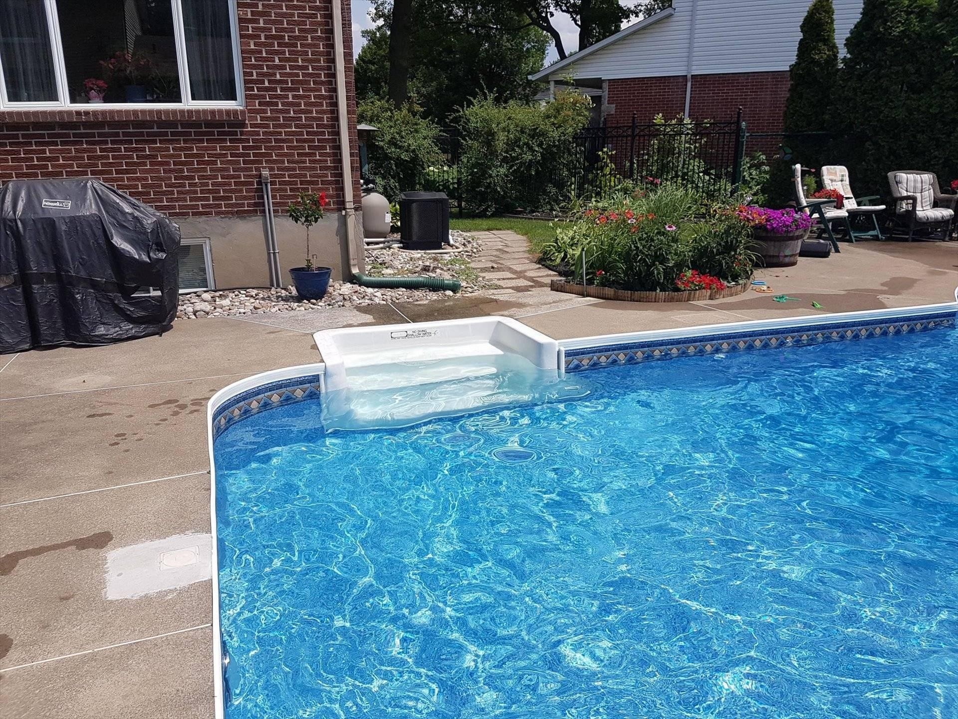 Piscine - 65 Rue De Calais, Kirkland, QC - Outdoor With In Ground Pool
