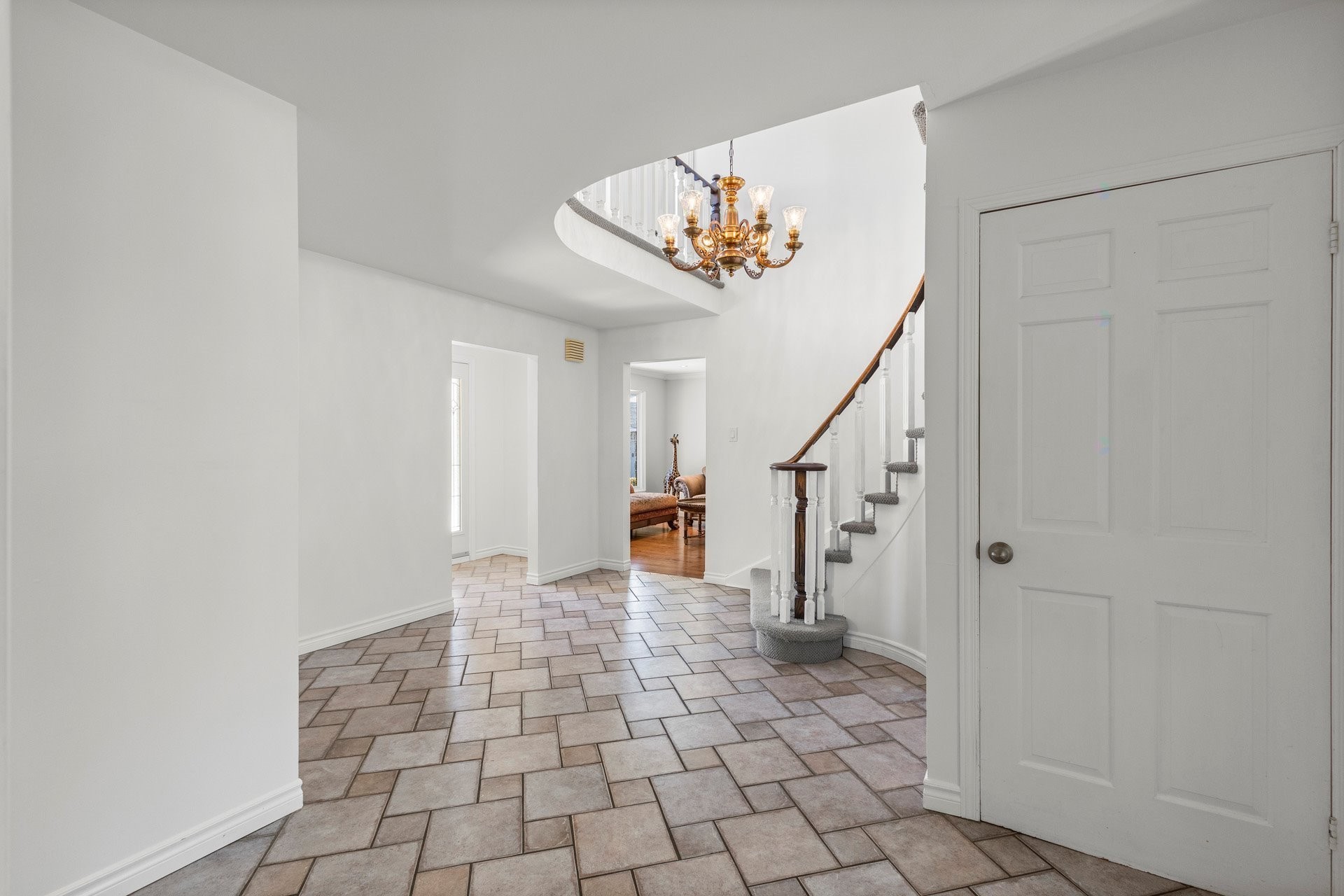 Autre - 65 Rue De Calais, Kirkland, QC - Indoor Photo Showing Other Room