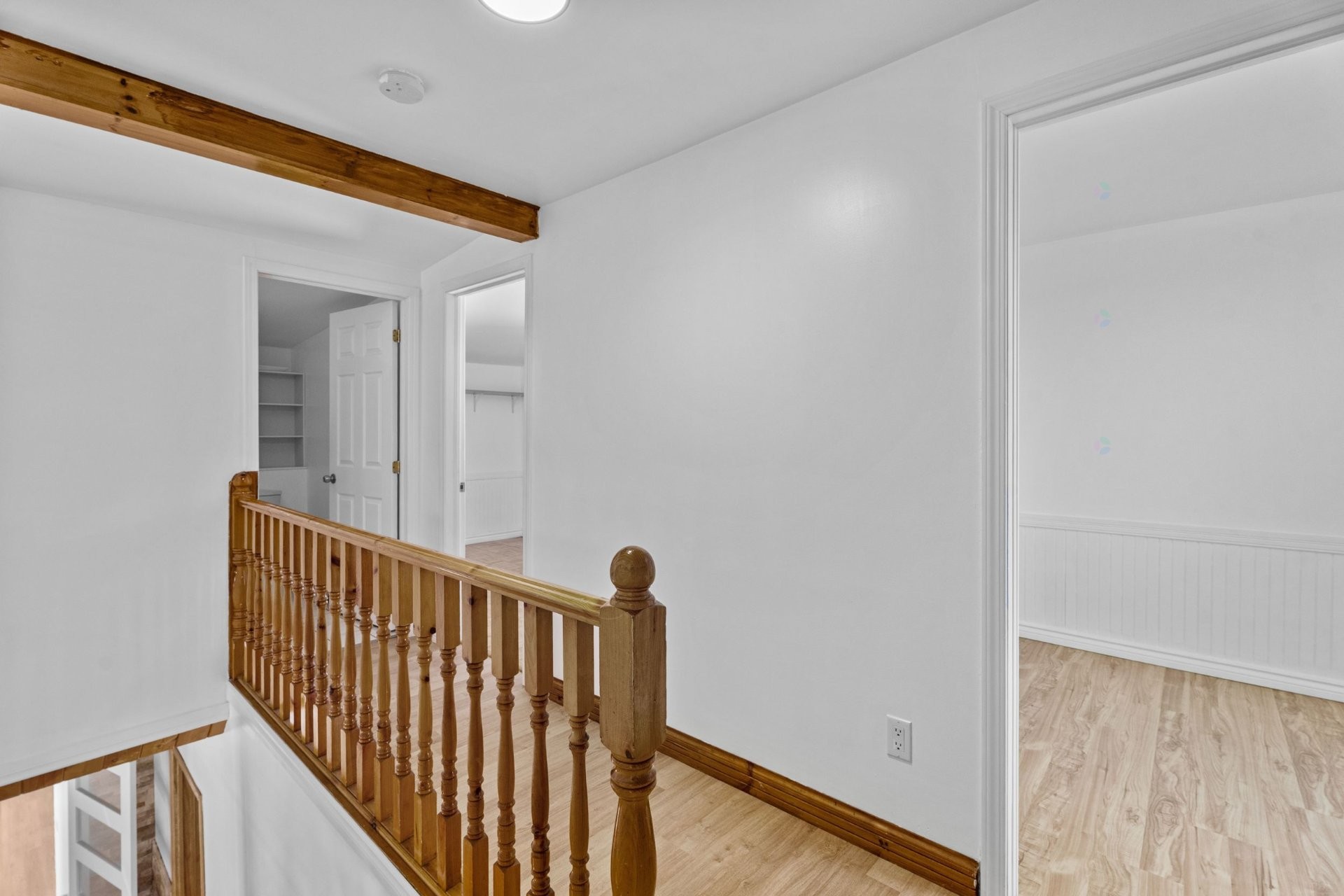 Corridor - 280 Rg Montcalm, Saint-Esprit, QC
