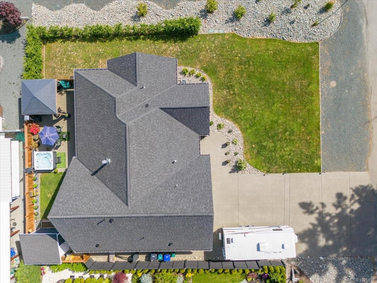 389 Whitmee Rd, Qualicum Beach, BC