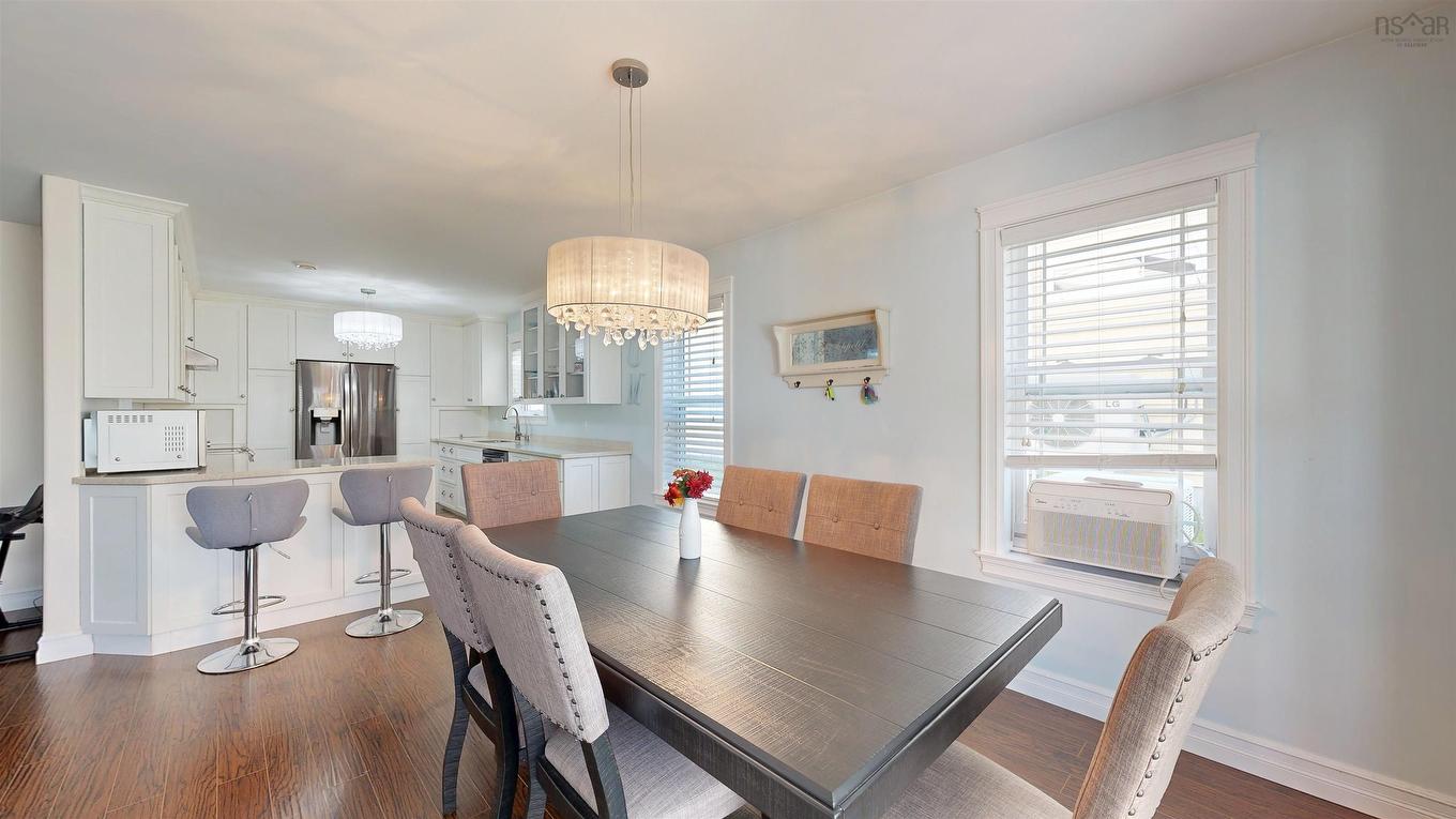 14 Roundhouse Drive, Bridgewater, NS