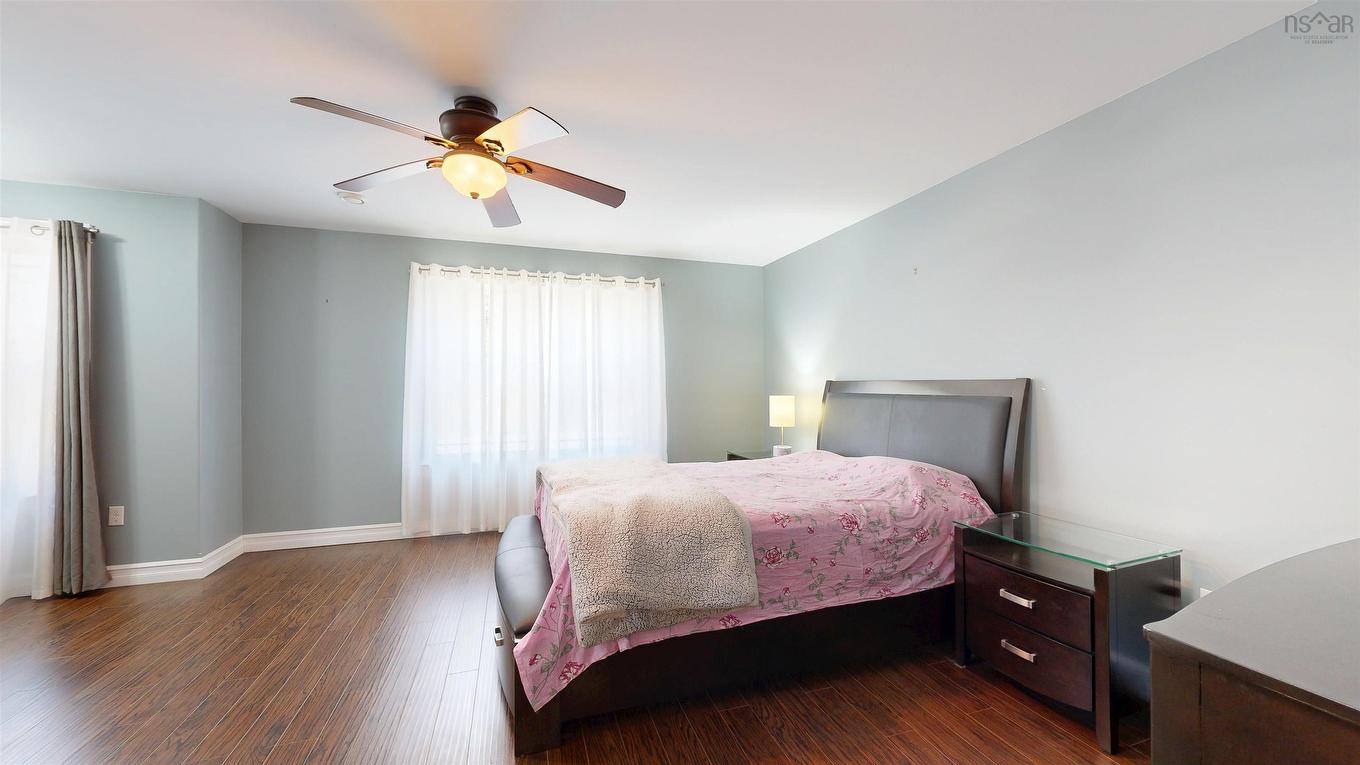 14 Roundhouse Drive, Bridgewater, NS