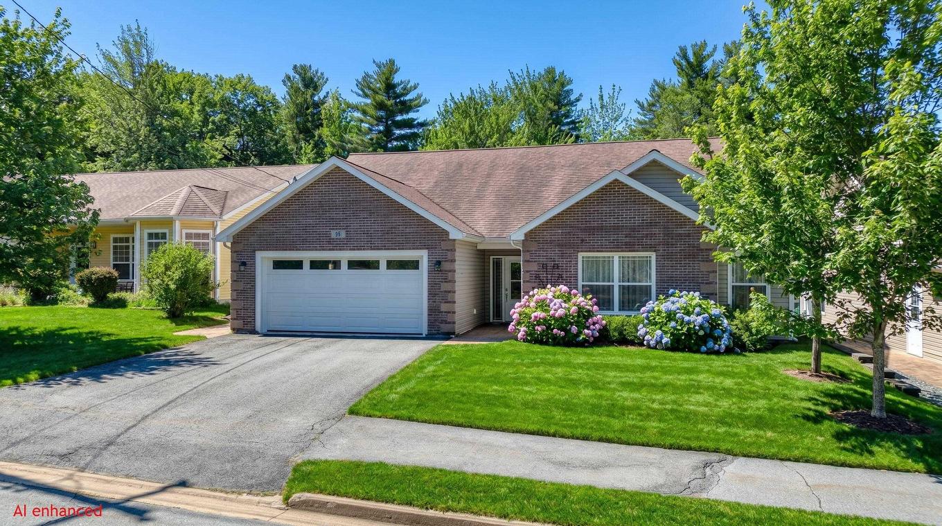 14 Roundhouse Drive, Bridgewater, NS