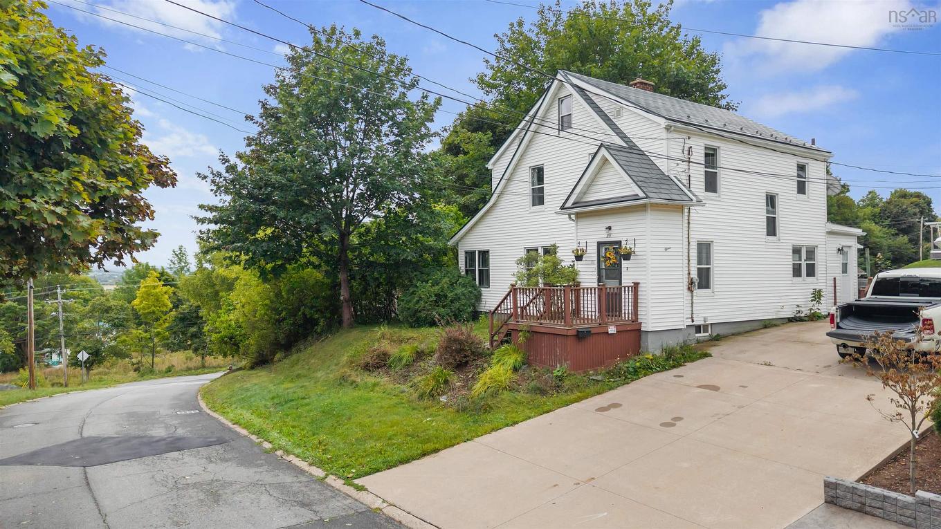 28 Mitchell Street, New Glasgow, NS