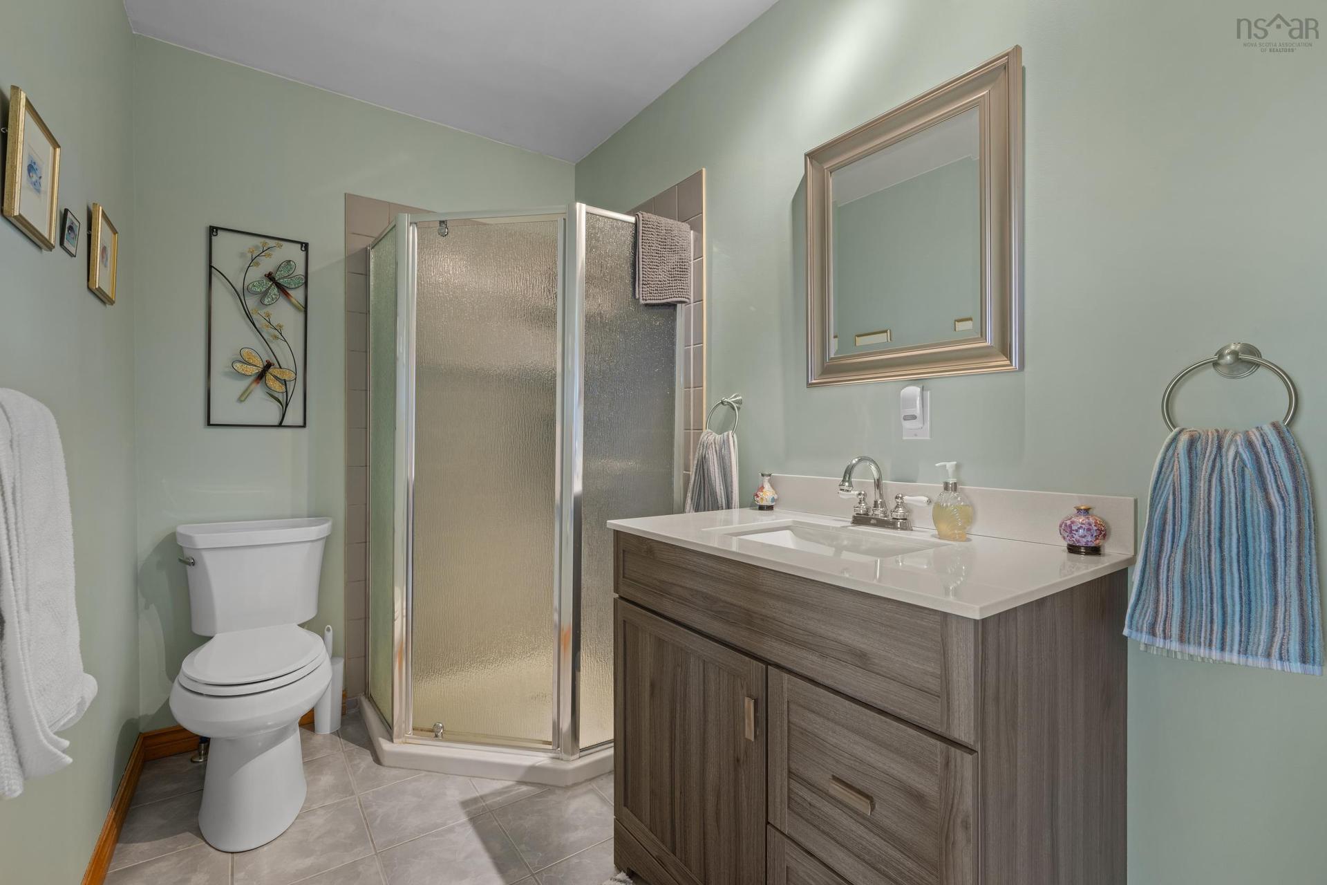 48 Backman Road, Bayswater, NS - Indoor Photo Showing Bathroom