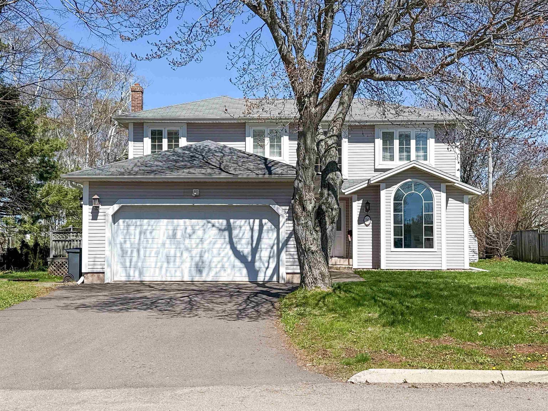 16 Lansdowne Avenue, Charlottetown, PE