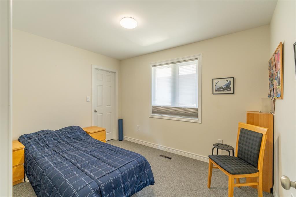 353 Gables Avenue, Petrolia, ON