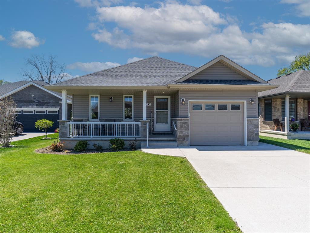 353 Gables Avenue, Petrolia, ON