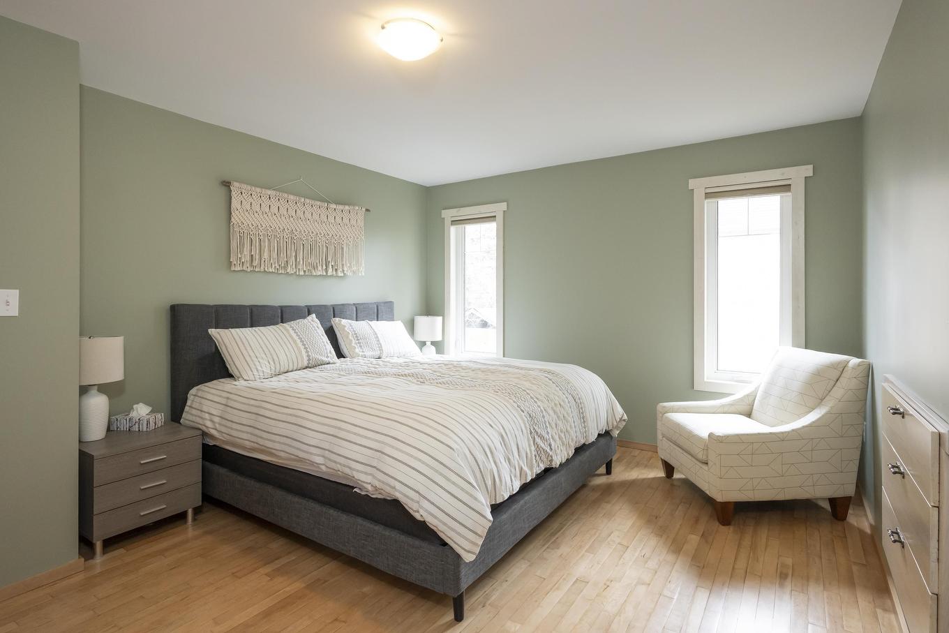 286 Van Horne Street, Thunder Bay, ON - Indoor Photo Showing Bedroom