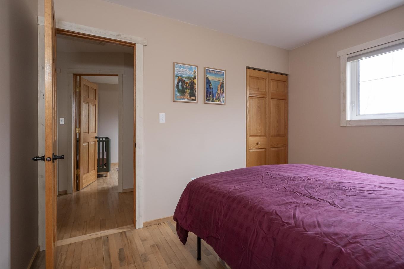 286 Van Horne Street, Thunder Bay, ON - Indoor Photo Showing Bedroom