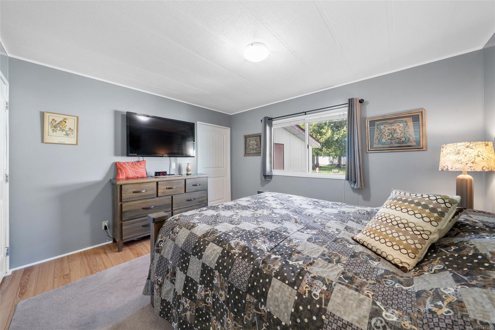 2129 Summergate Blvd, Sidney, BC