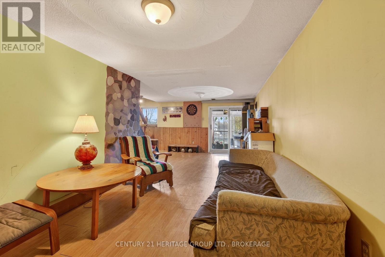 326 Dundas Street, Deseronto (Deseronto (Town)), ON - Indoor