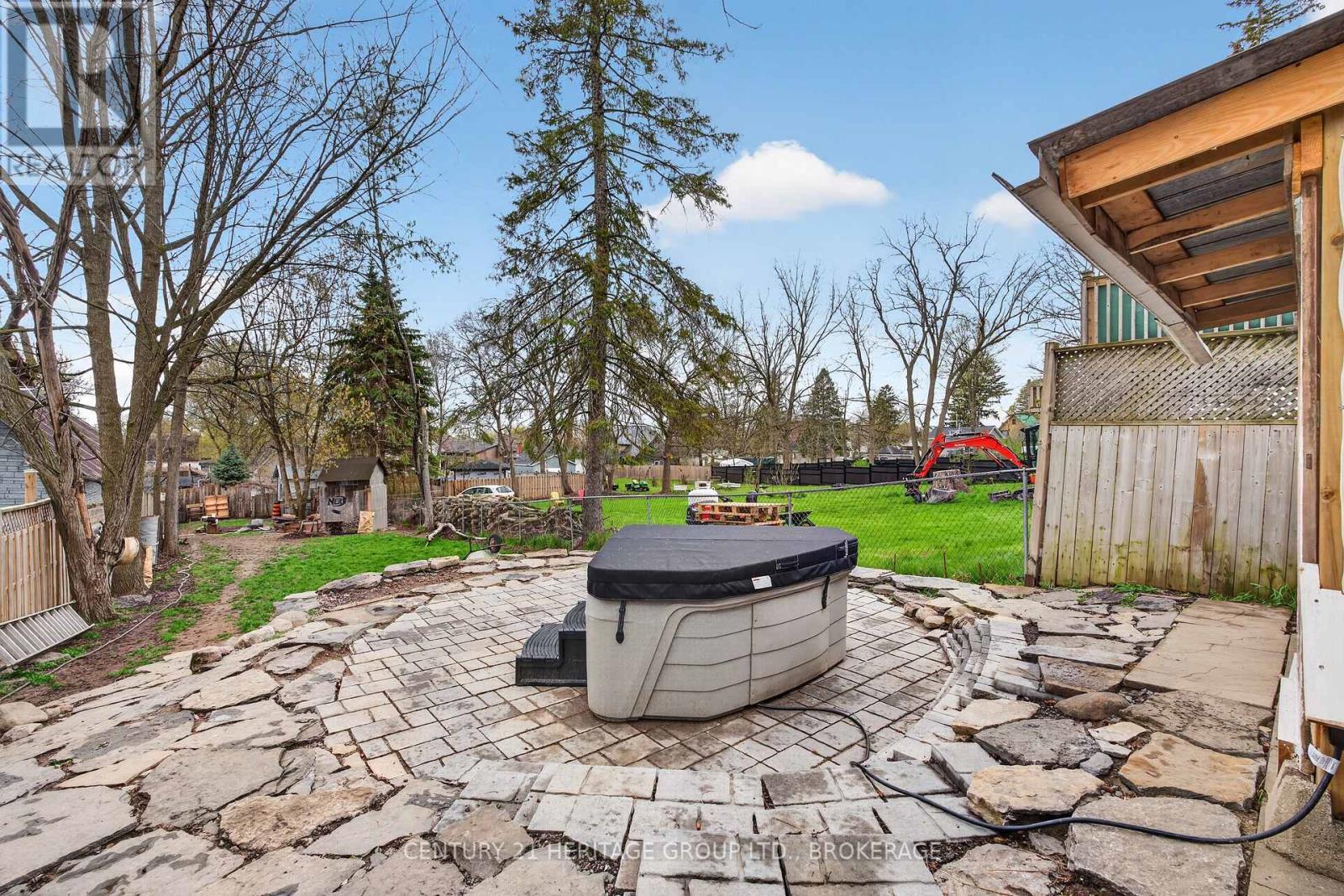 326 Dundas Street, Deseronto (Deseronto (Town)), ON - Outdoor