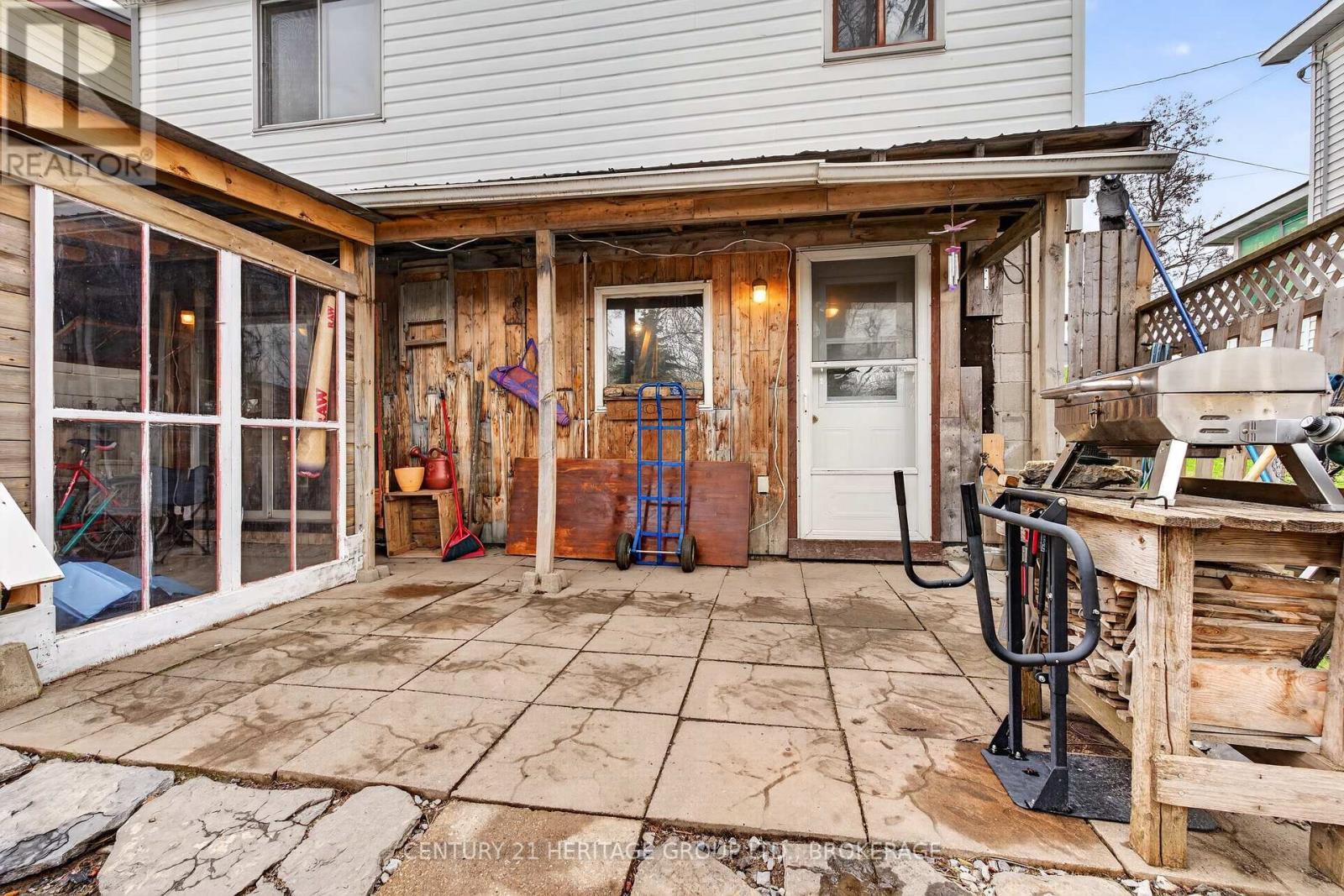 326 Dundas Street, Deseronto (Deseronto (Town)), ON - Outdoor