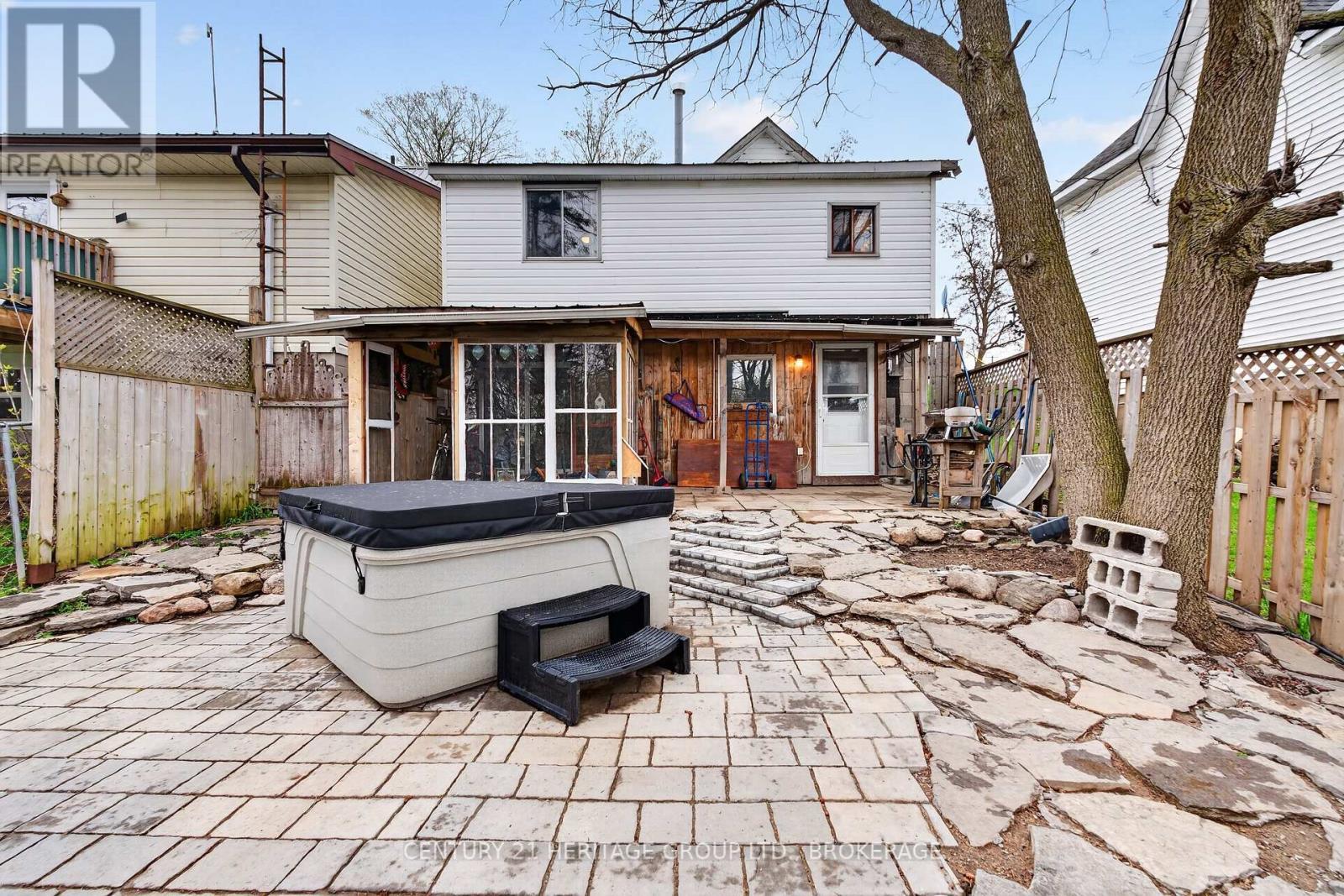 326 Dundas Street, Deseronto (Deseronto (Town)), ON - Outdoor