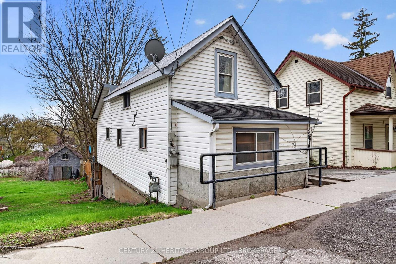 326 Dundas Street, Deseronto (Deseronto (Town)), ON - Outdoor
