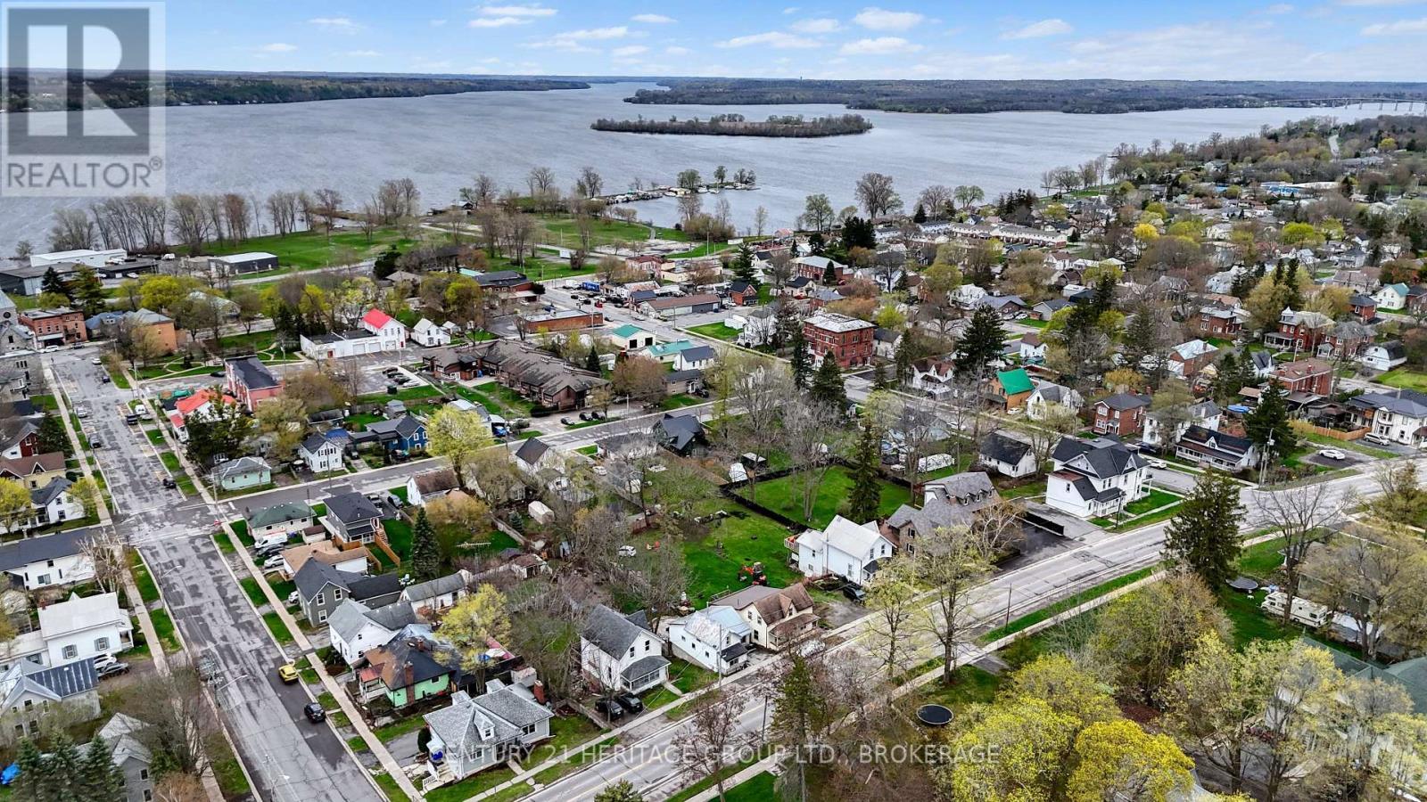 326 Dundas Street, Deseronto (Deseronto (Town)), ON - Outdoor With Body Of Water With View