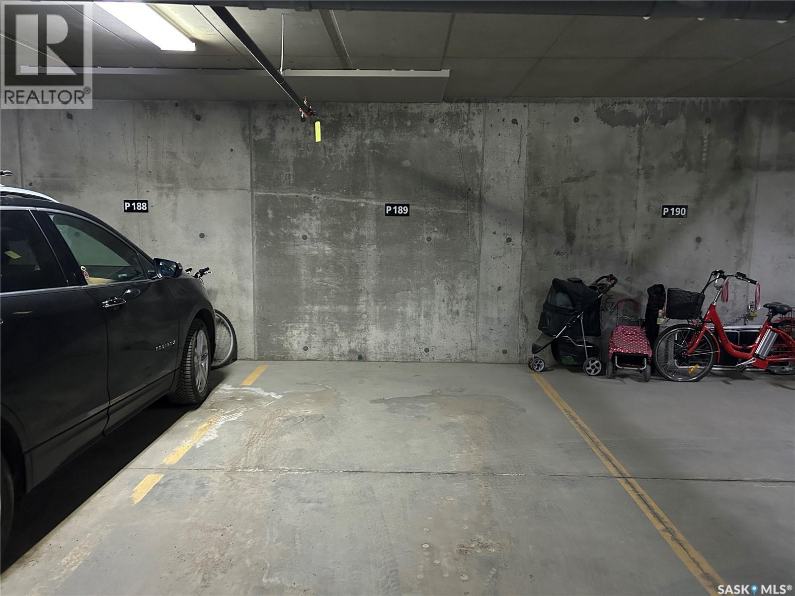 2308 104 Willis Crescent, Saskatoon, SK - Indoor Photo Showing Garage