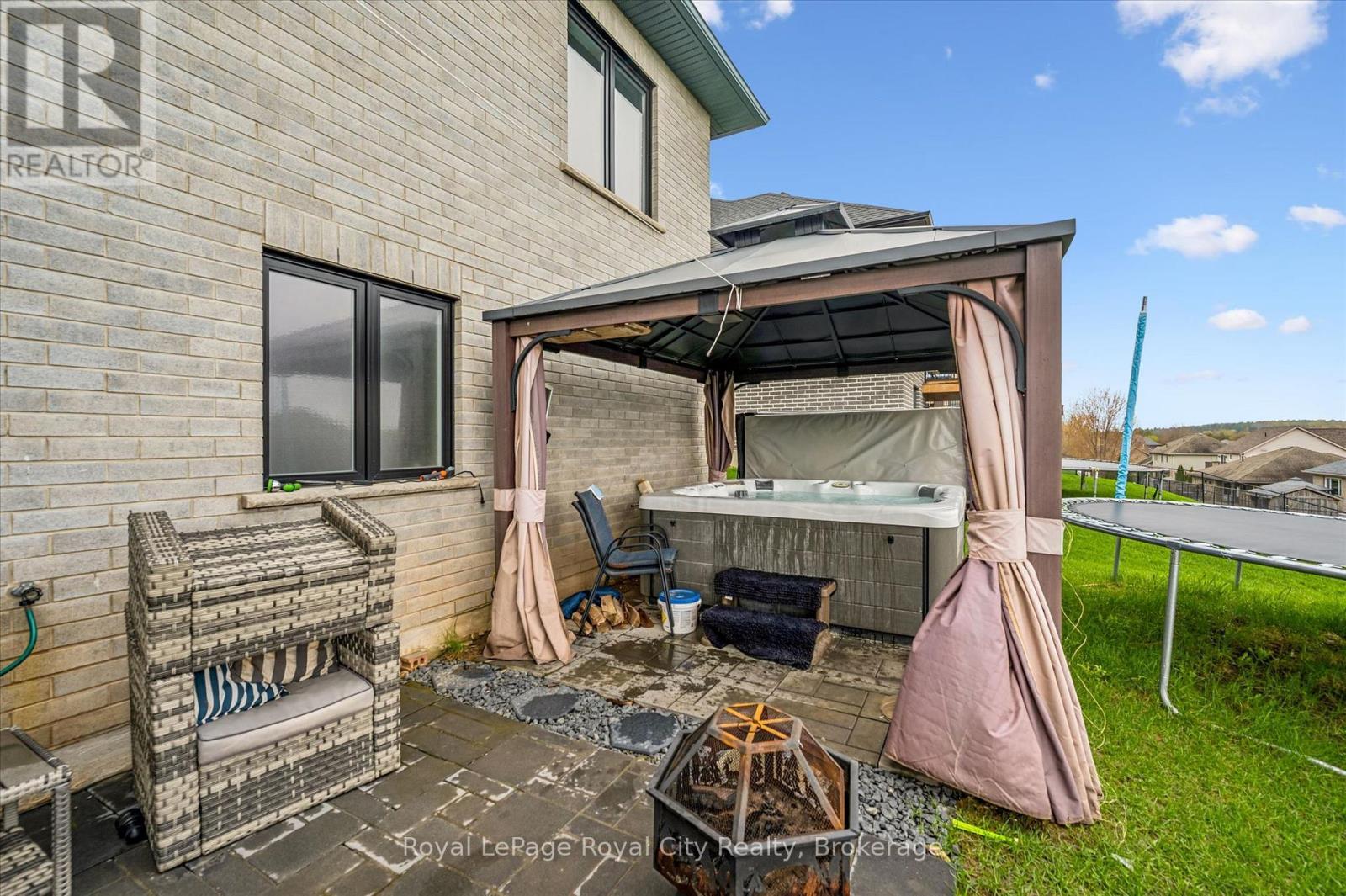 50 Faith Drive, Mapleton, ON - Outdoor With Exterior