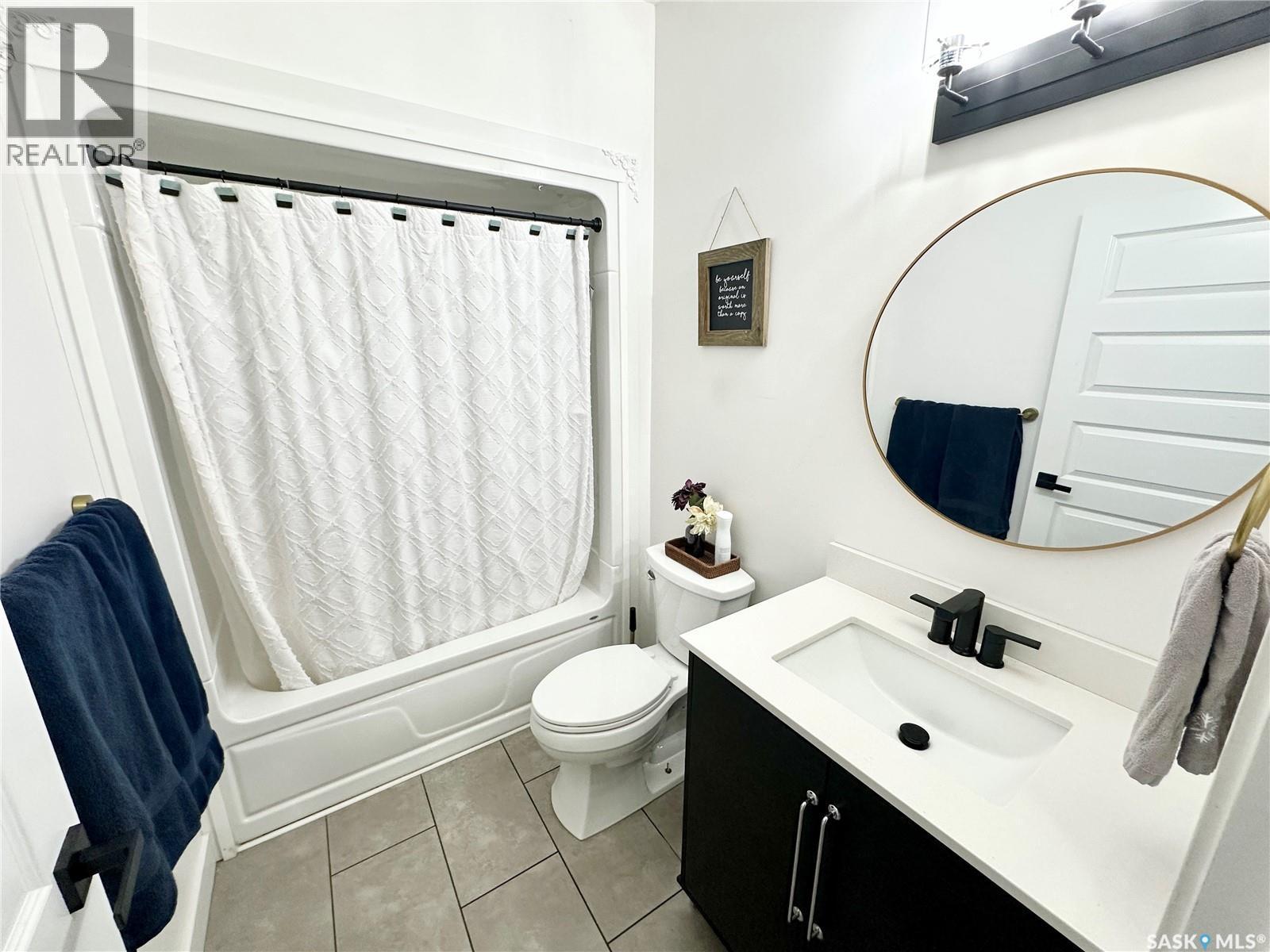 1 Lloyd Avenue, Fillmore, SK