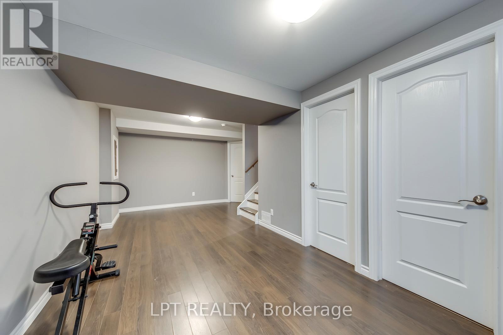 Potential Office/Gym/playroom or family room - 6 - 10 Fallowfield Drive, Kitchener, ON - Indoor Photo Showing Other Room