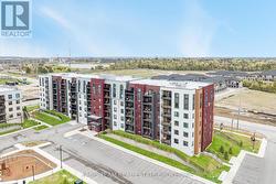 402 - 4 SPICE WAY Barrie, ON L9J 0M2