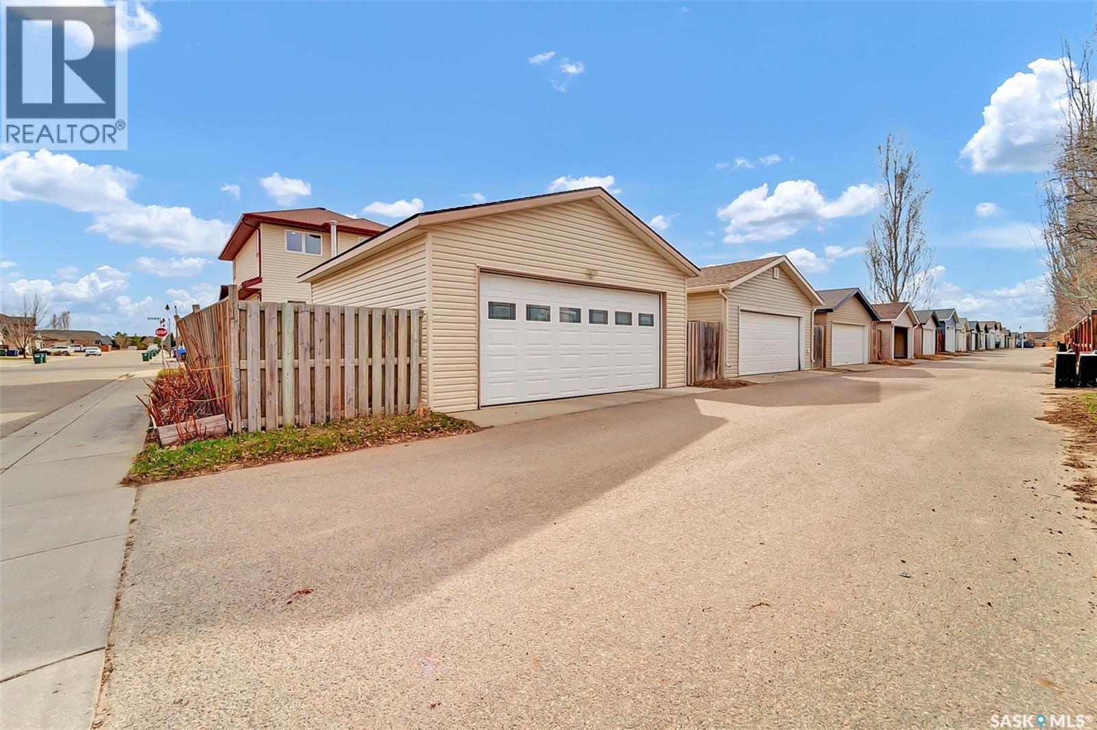 531 Gordon Road, Saskatoon, SK - Outdoor