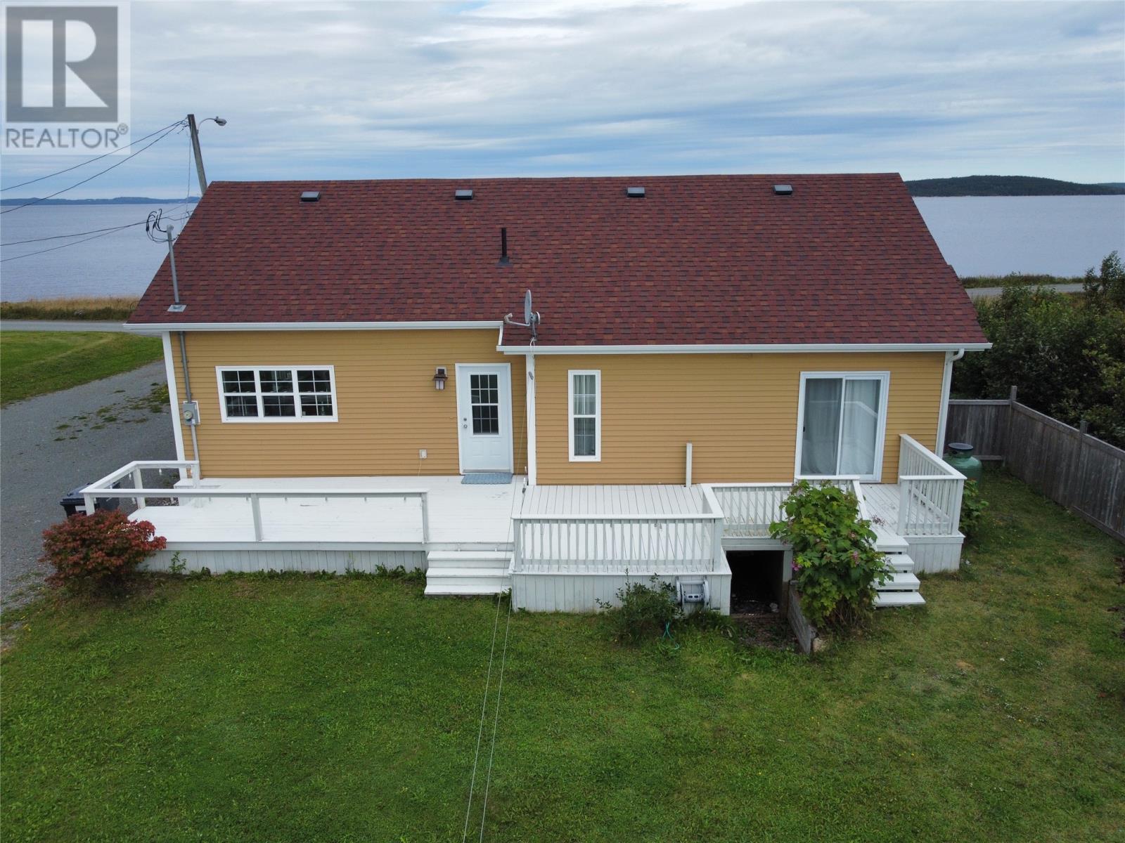 30 Beechside Road, Birchy Bay, NL - Outdoor With Deck Patio Veranda
