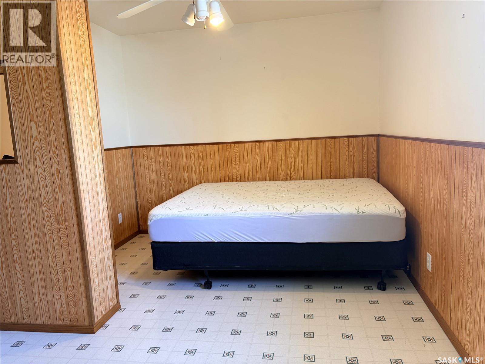 62 Main Street, Leask, SK - Indoor Photo Showing Bedroom