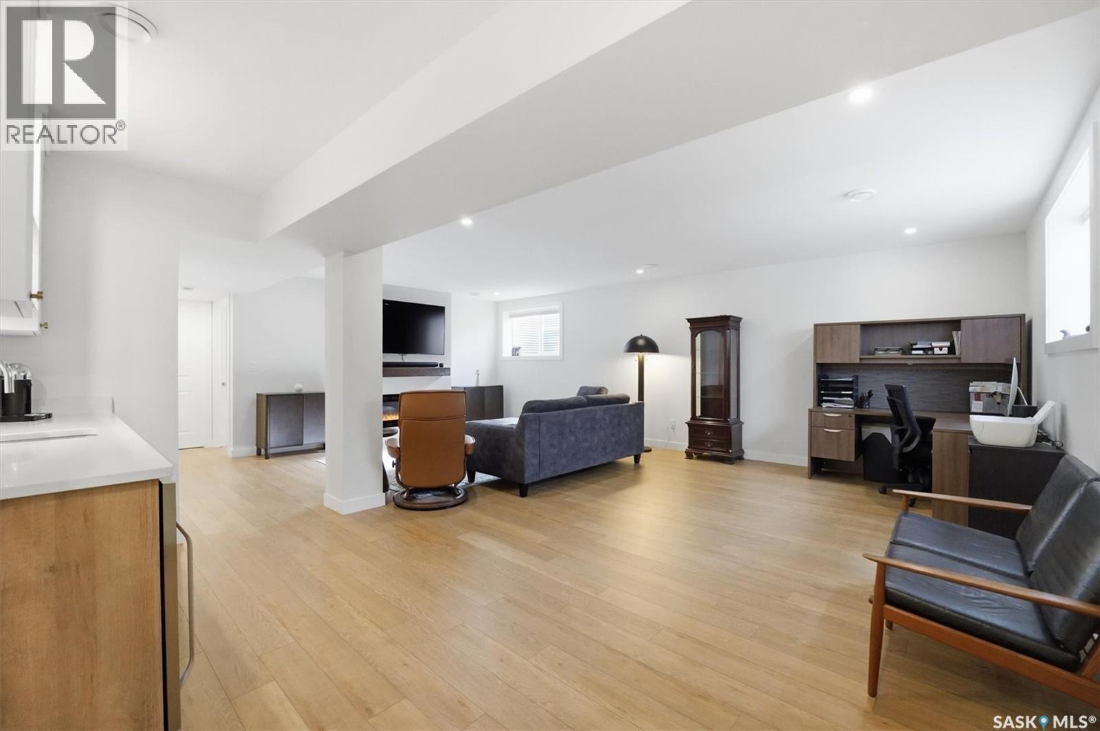 6 515 Delainey Road, Saskatoon, SK - Indoor Photo Showing Other Room