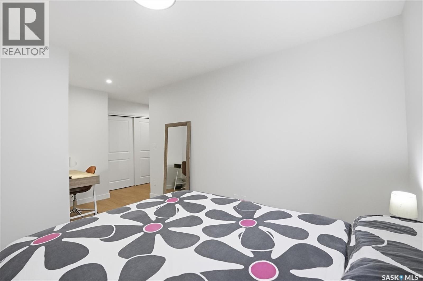 6 515 Delainey Road, Saskatoon, SK - Indoor Photo Showing Bedroom