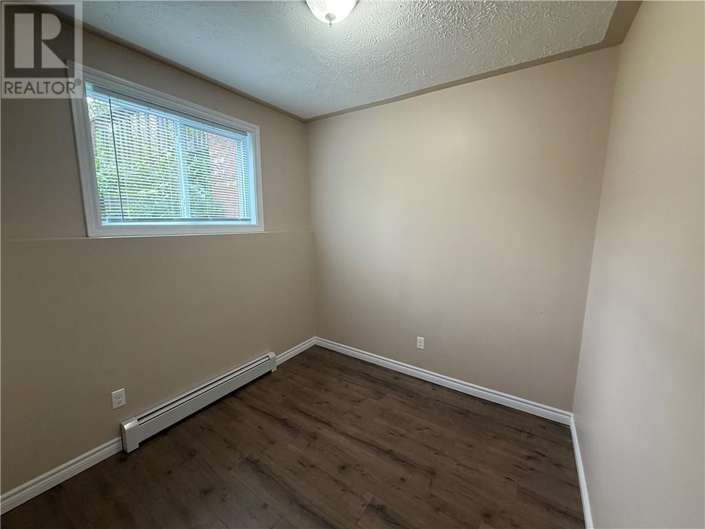 189 First Avenue Unit# 7B, Sudbury, ON - Indoor Photo Showing Other Room