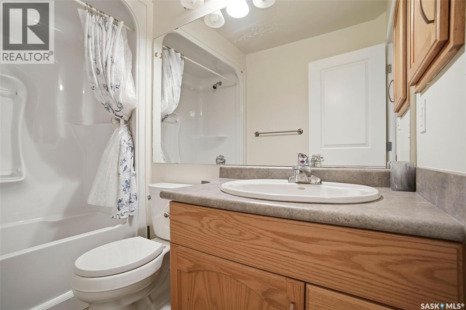 1406 902 Spadina Crescent E, Saskatoon, SK - Indoor Photo Showing Bathroom
