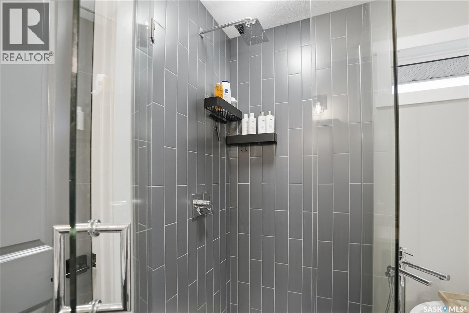 175 Mcarthur Lane, Saskatoon, SK