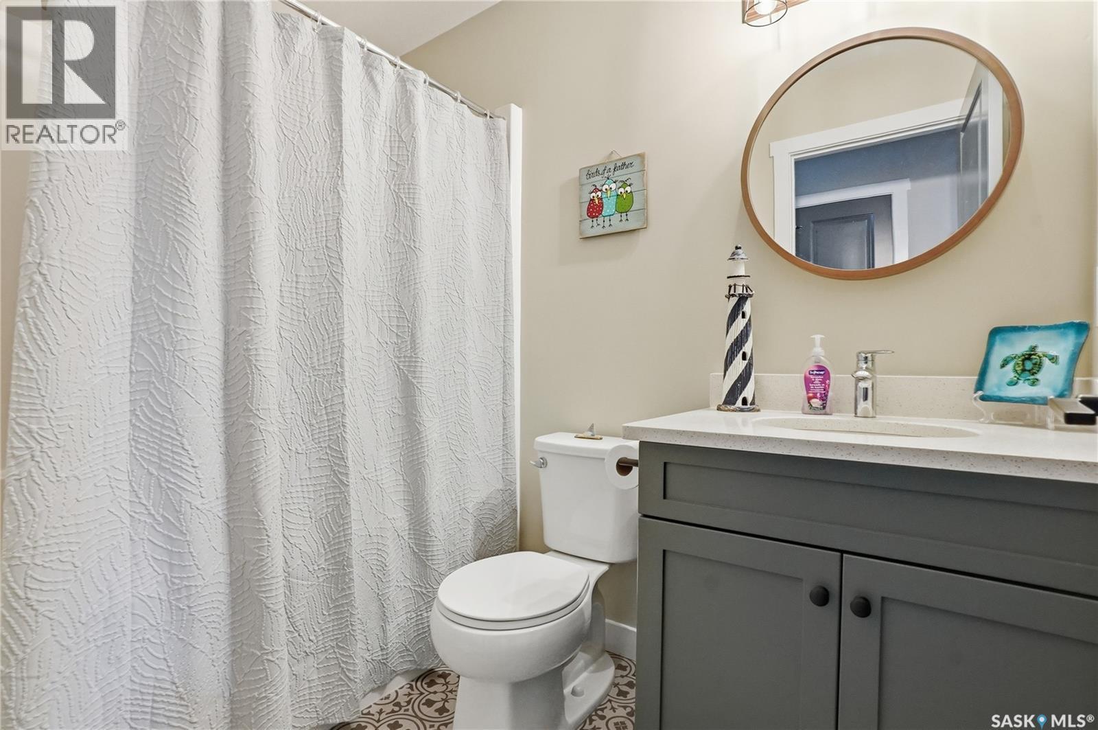 175 Mcarthur Lane, Saskatoon, SK