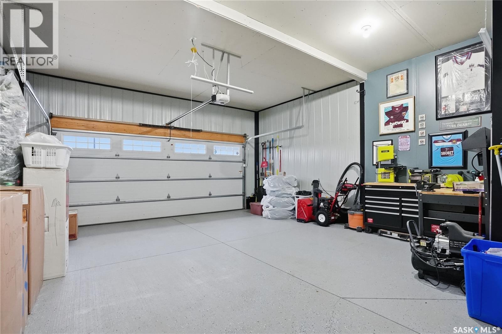 175 Mcarthur Lane, Saskatoon, SK