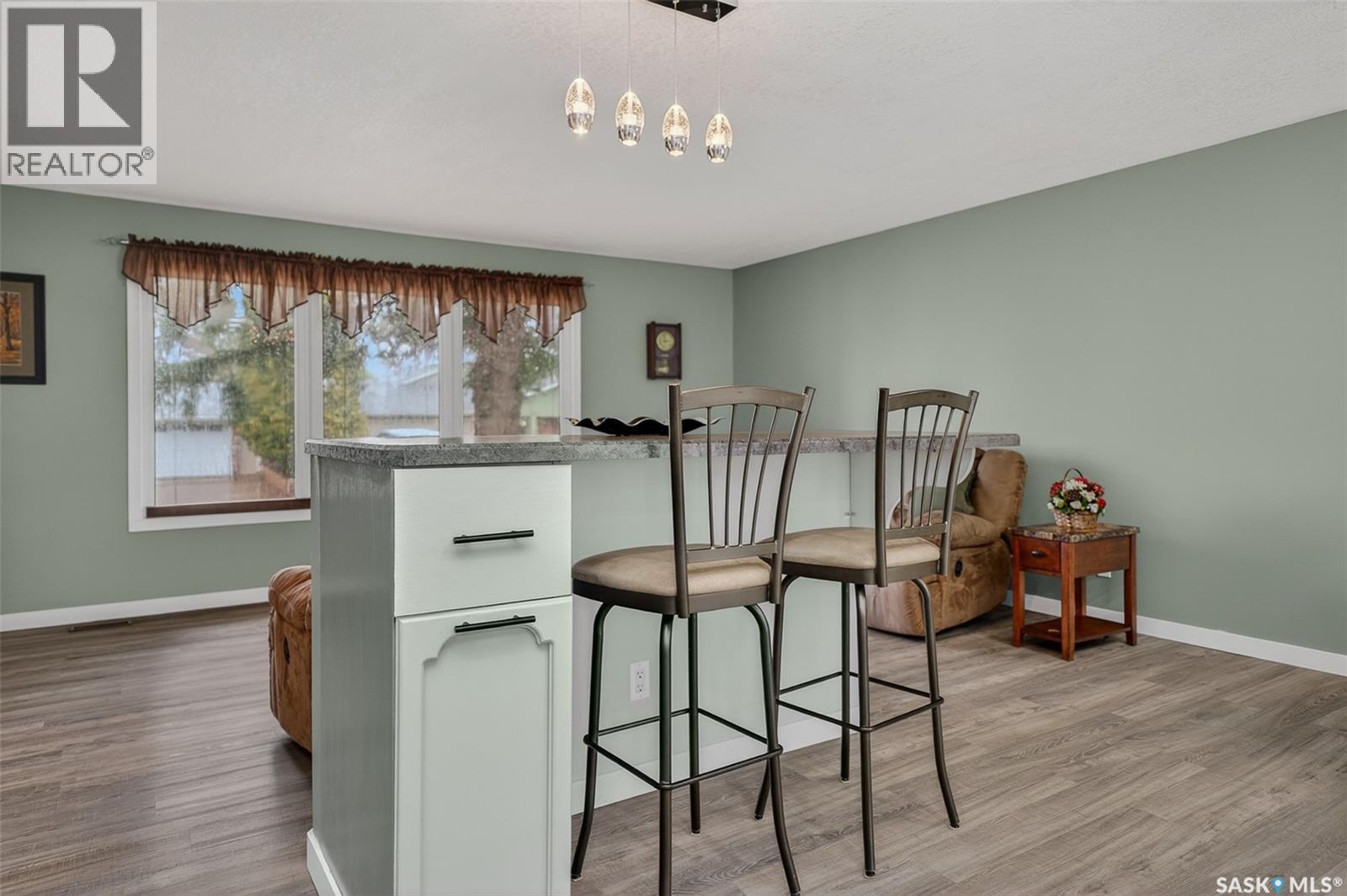 1227 Pascoe Drive E, Moose Jaw, SK - Indoor Photo Showing Other Room