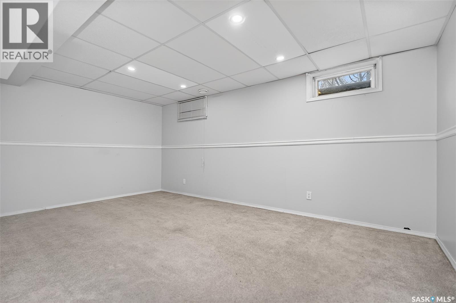 1227 Pascoe Drive E, Moose Jaw, SK - Indoor Photo Showing Other Room