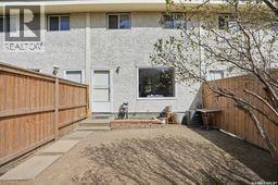 9 Ryan Road, Regina, SK - Outdoor
