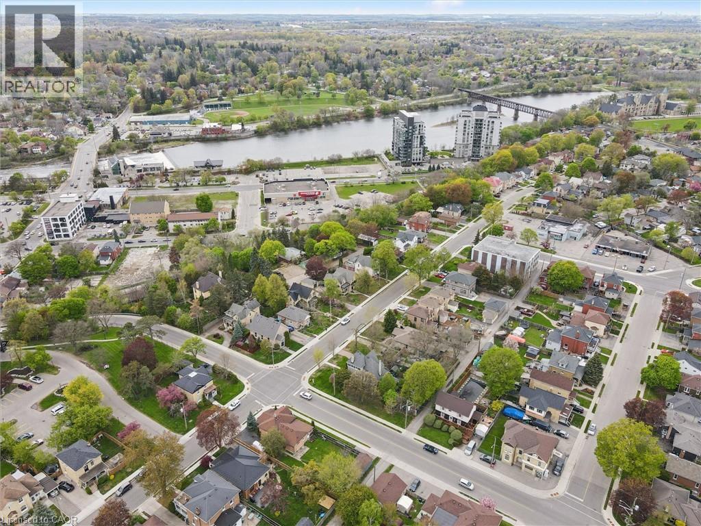 27 Roseview Avenue, Cambridge, ON - Outdoor With View