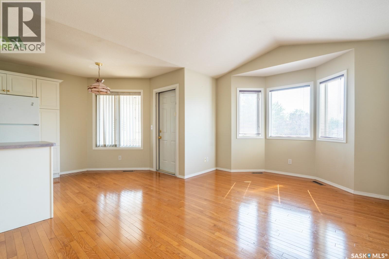 3119 Truesdale Drive E, Regina, SK - Indoor Photo Showing Other Room