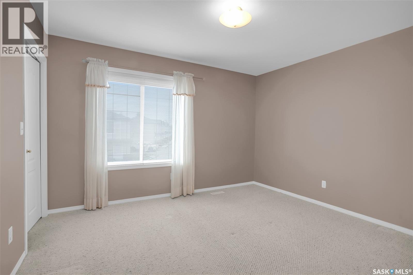 102 670 Kenderdine Road, Saskatoon, SK - Indoor Photo Showing Other Room