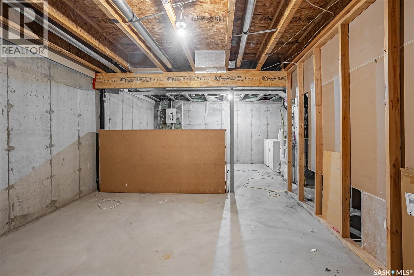 102 670 Kenderdine Road, Saskatoon, SK - Indoor Photo Showing Basement