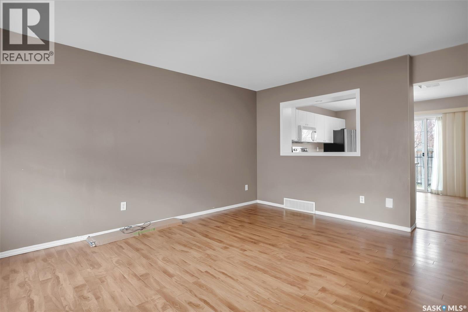 102 670 Kenderdine Road, Saskatoon, SK - Indoor Photo Showing Other Room
