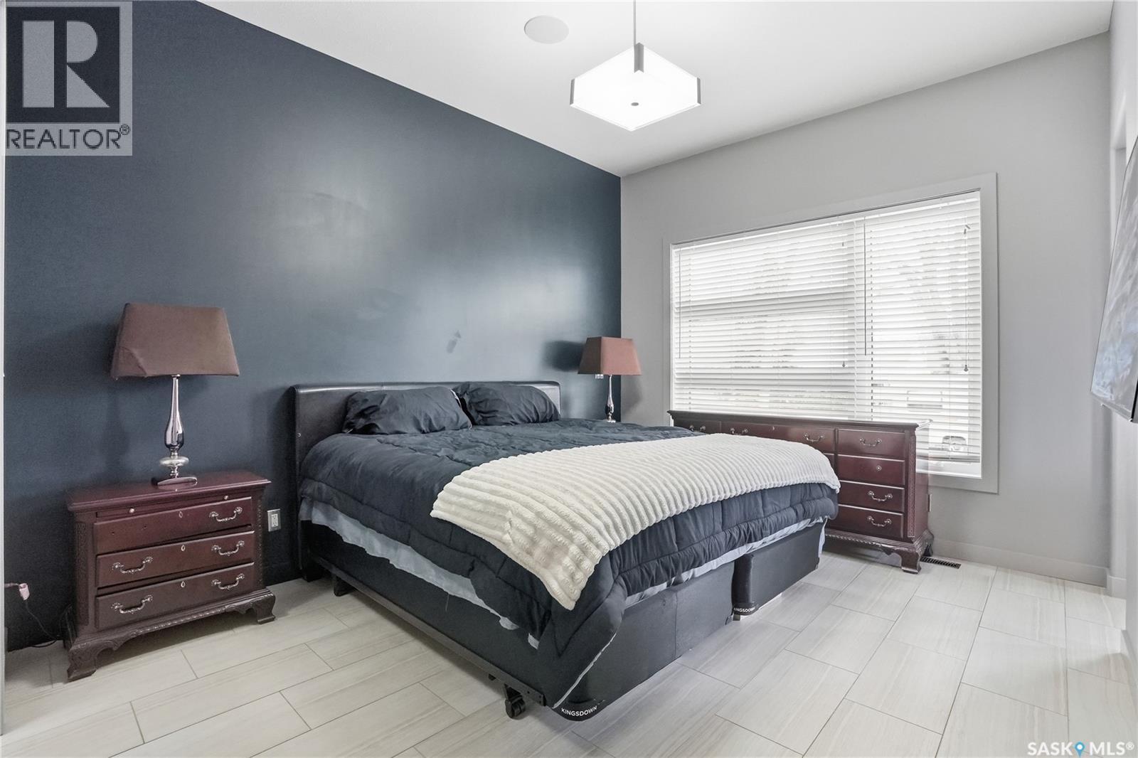 201 Adelaide Street E, Saskatoon, SK - Indoor Photo Showing Bedroom
