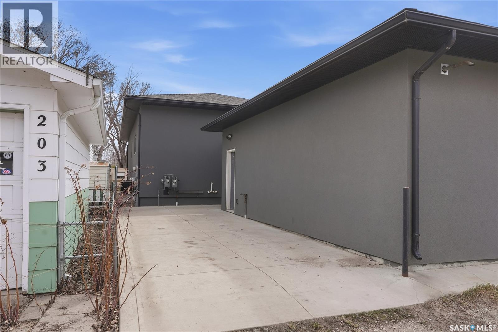 201 Adelaide Street E, Saskatoon, SK - Outdoor With Exterior