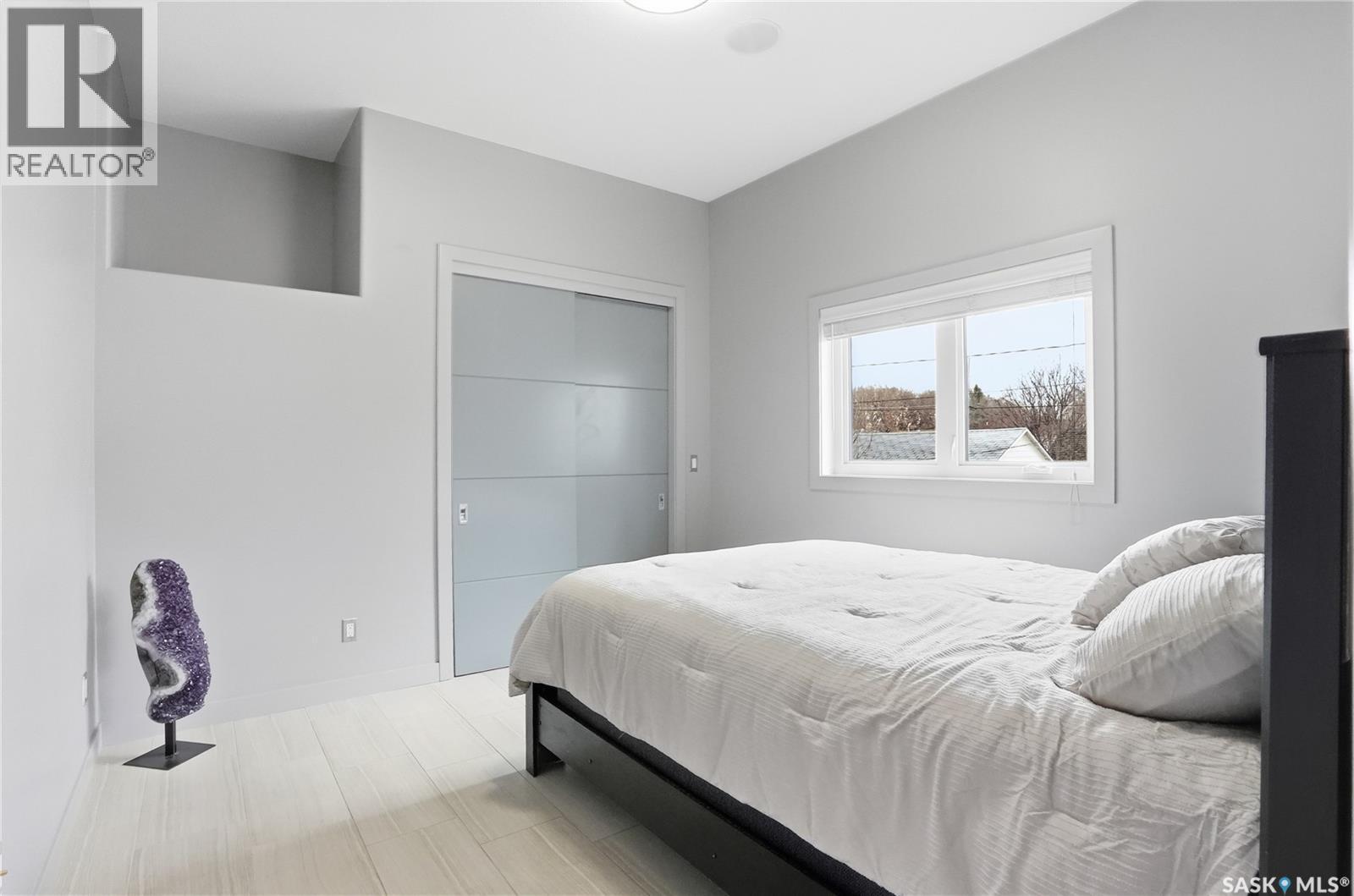 201 Adelaide Street E, Saskatoon, SK - Indoor Photo Showing Bedroom