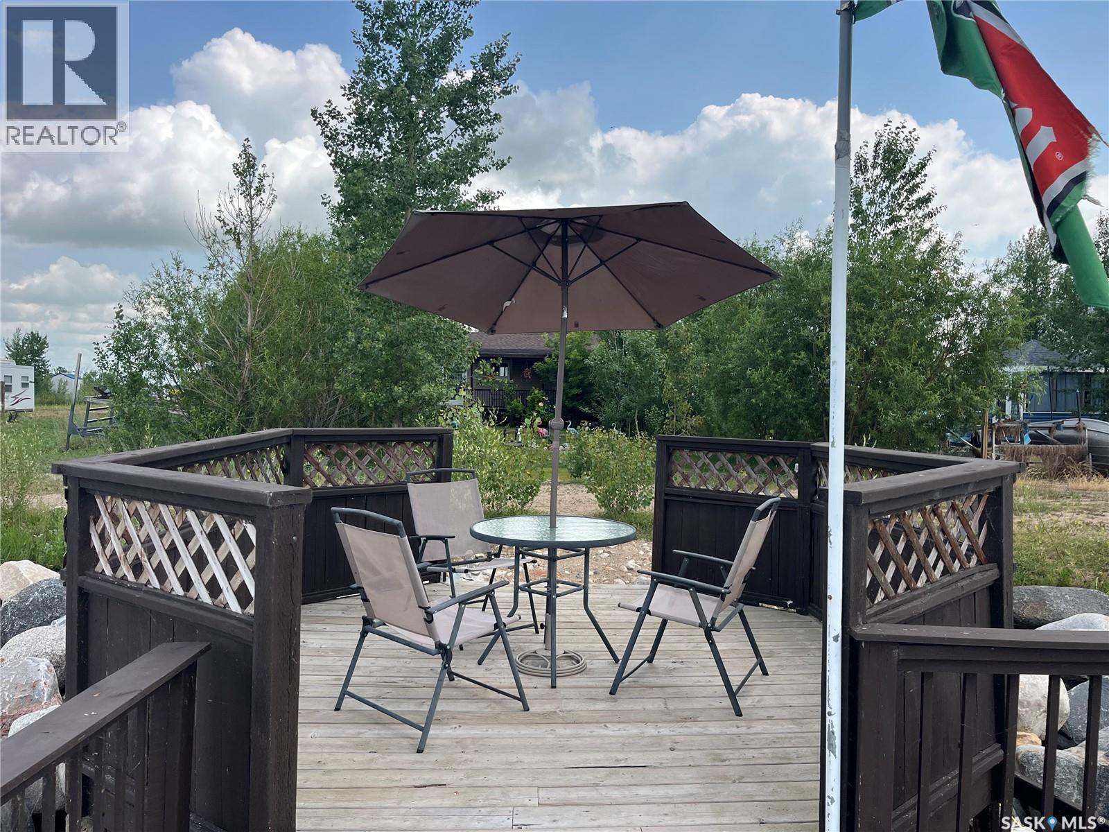 104 Heistad Place, Fishing Lake, SK - Outdoor With Deck Patio Veranda With Exterior