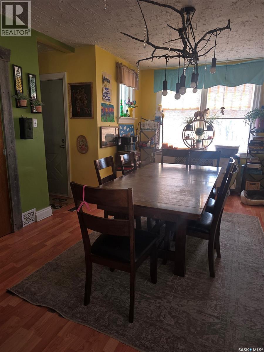 209 Allan Street, Dundurn, SK - Indoor Photo Showing Dining Room